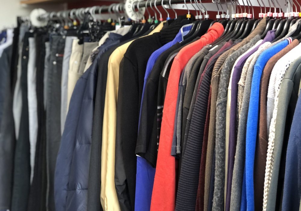 vetements-Villers-Bocage_BACER Vêtements dans notre boutique A TOUT PETIT PRIX de Villers-Bocage